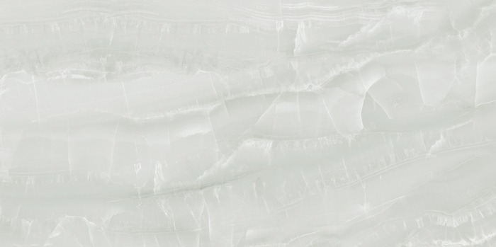 Detalj polirane površine Brave Onyx White Polished 60x120cm Maissen – bela i svetlosiva nijansa sa suptilnim oniks prelivima i visokim sjajem