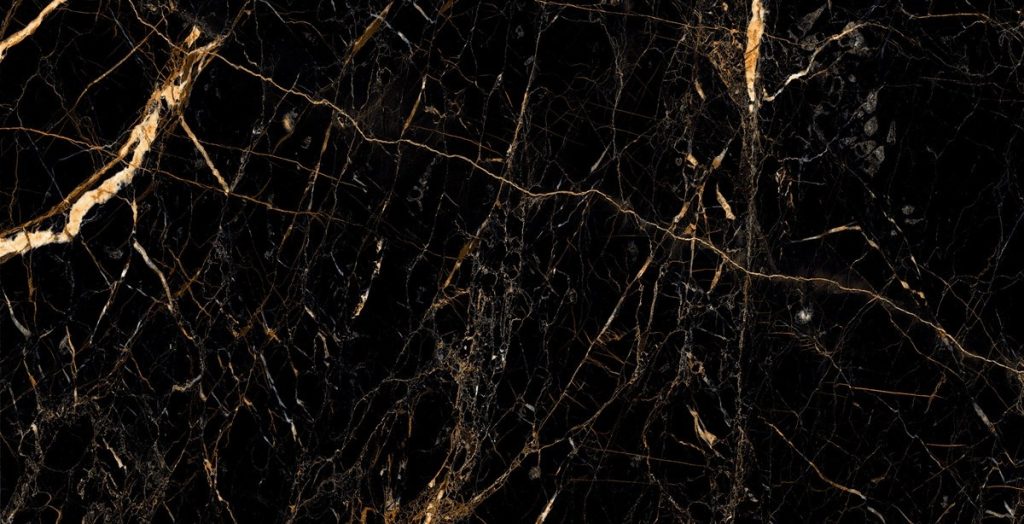 Detalj full lappato površine Golden Black Matt 60x120cm Blue Zone – duboka crna osnova sa zlatnim bakarnim i svetlijim mermernim venama